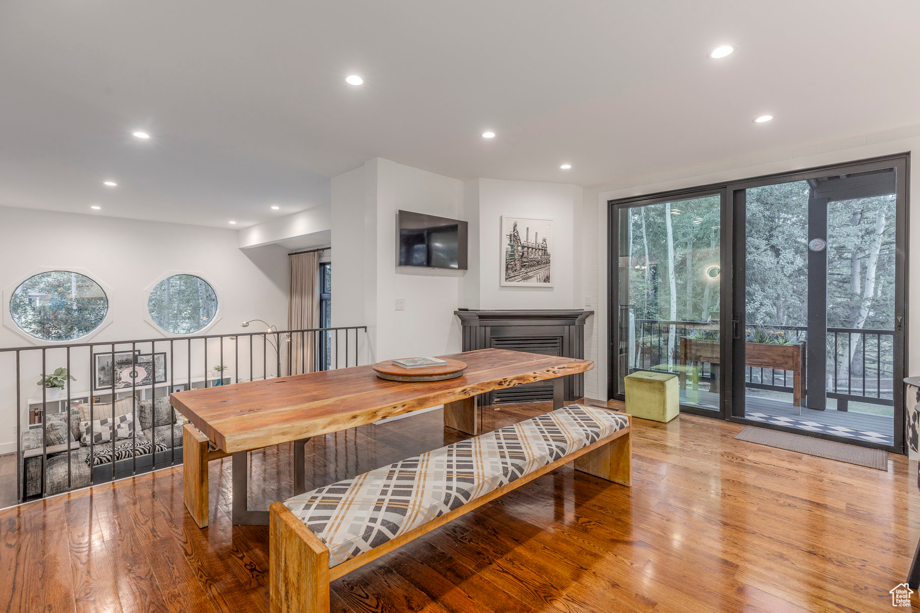 PARK MEADOWS - Residential