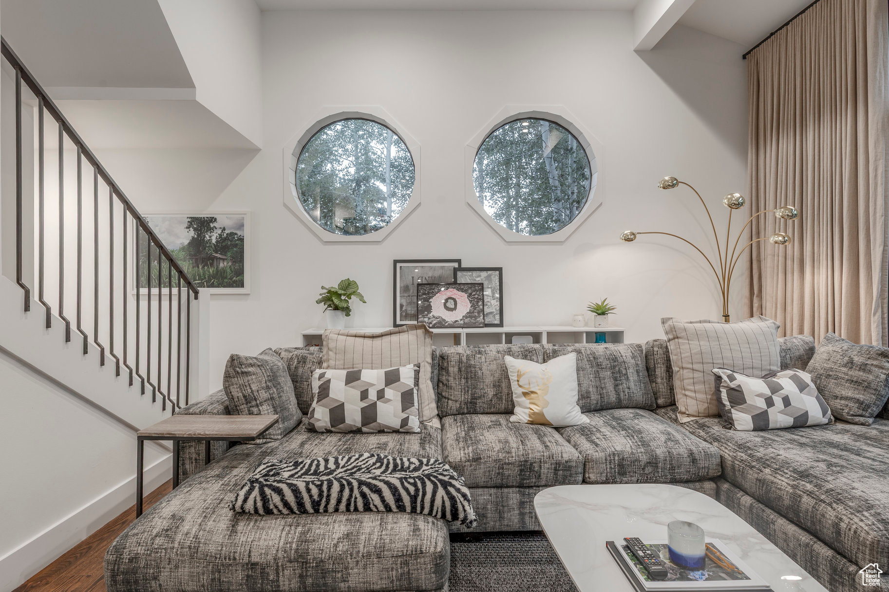 PARK MEADOWS - Residential