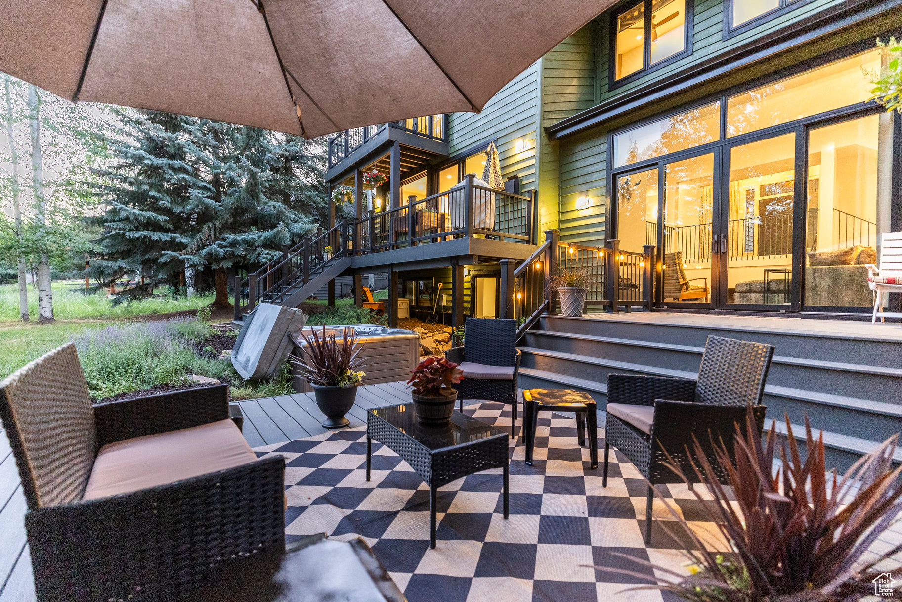 PARK MEADOWS - Residential