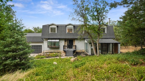 Photo of 90 E BROADHOLLOW DR, Woodland Hills, UT 84653 (MLS # 2175262)