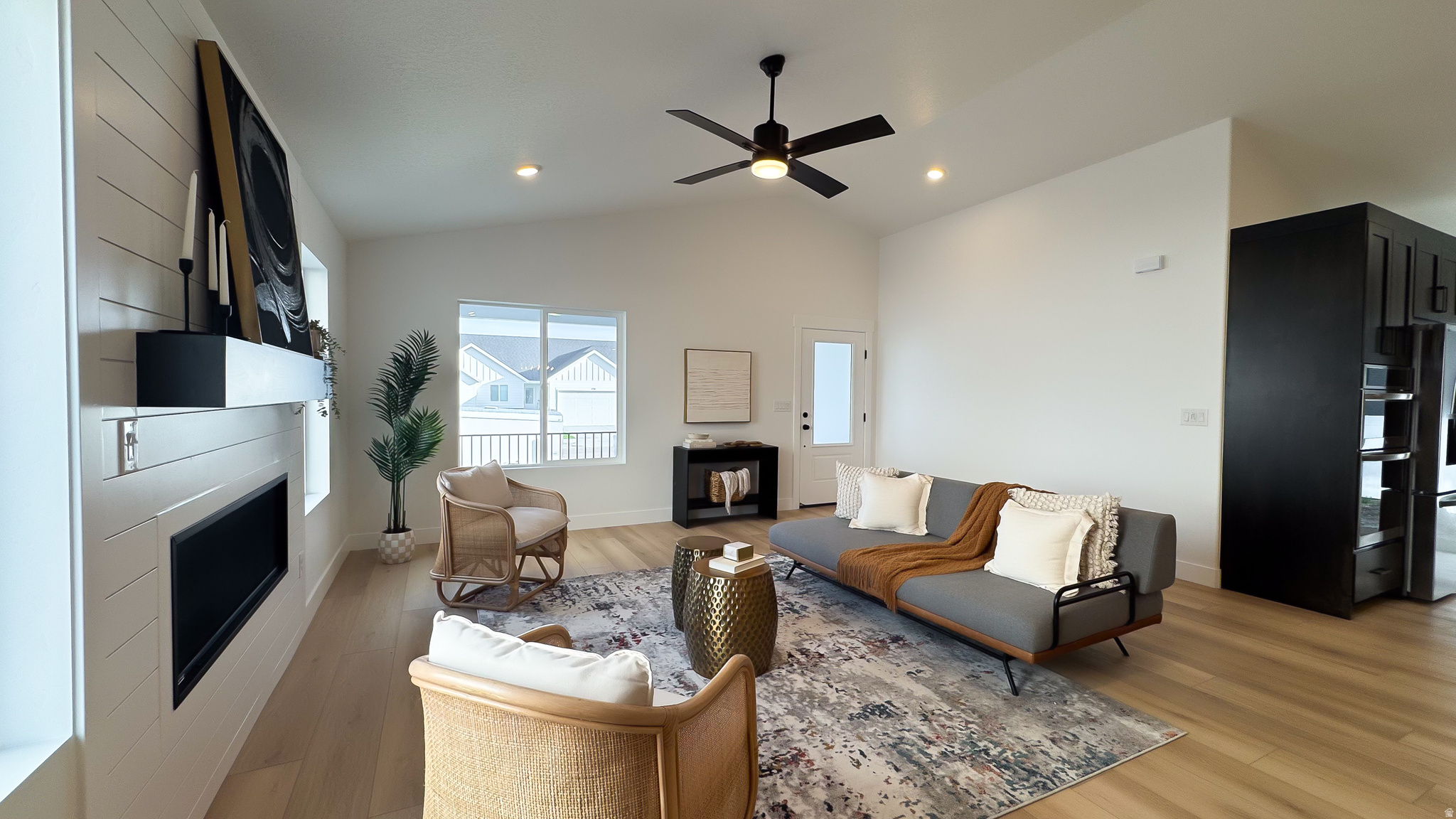 OVERLAKE ESTATES - Residential