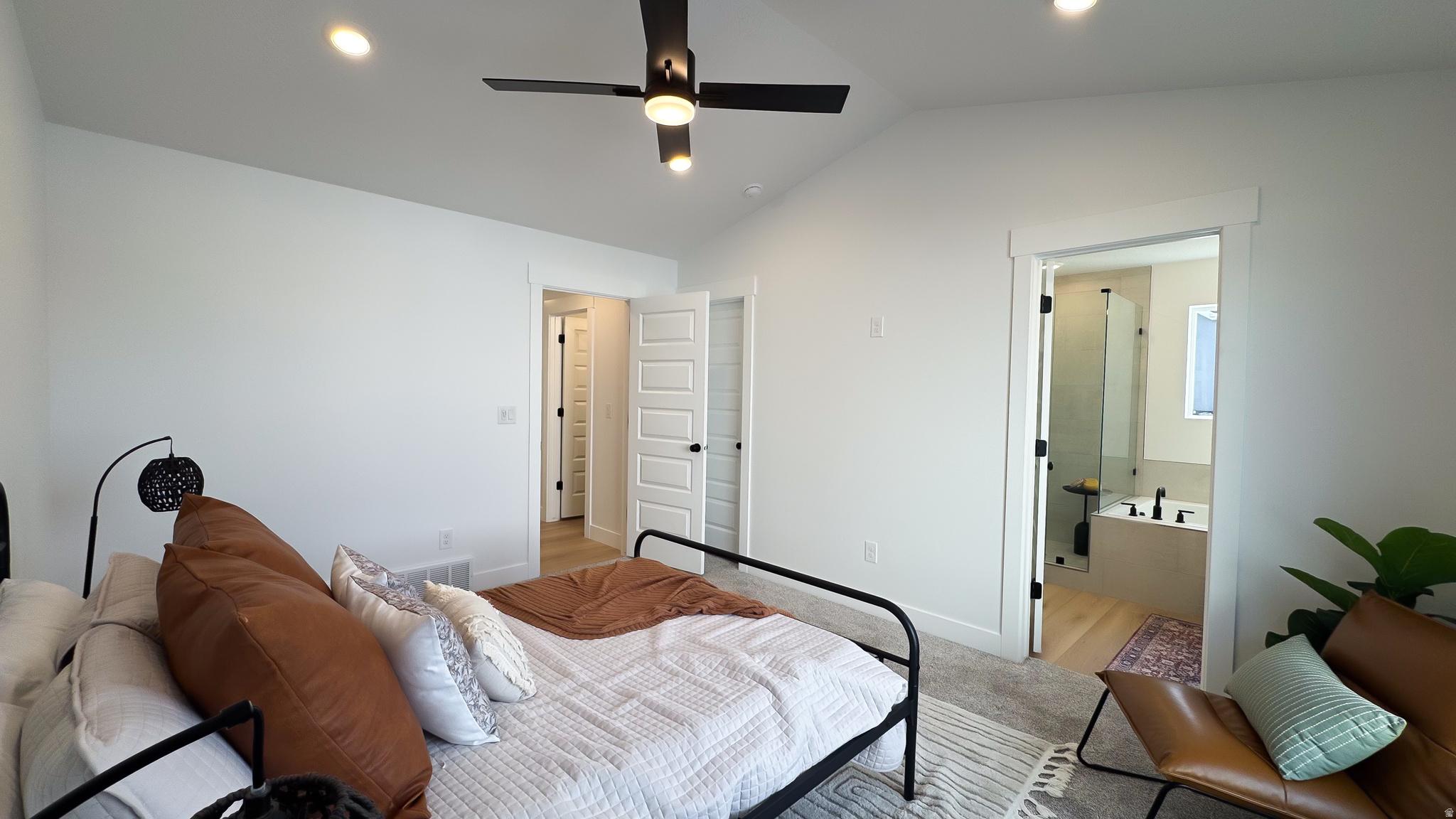 OVERLAKE ESTATES - Residential