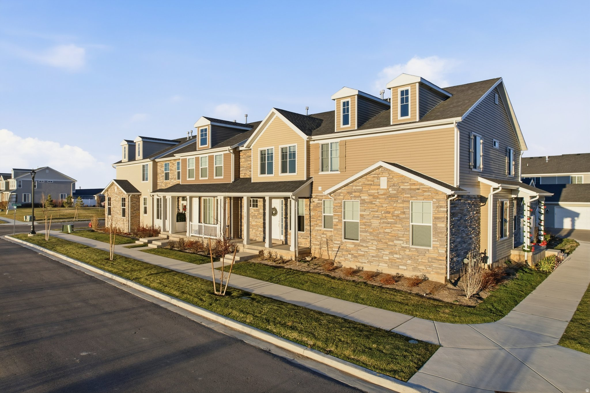 SALEM PARK - Residential