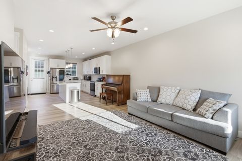 Tiny photo for 1615 N WESTVIEW LN, Salem, UT 84653 (MLS # 2127216)