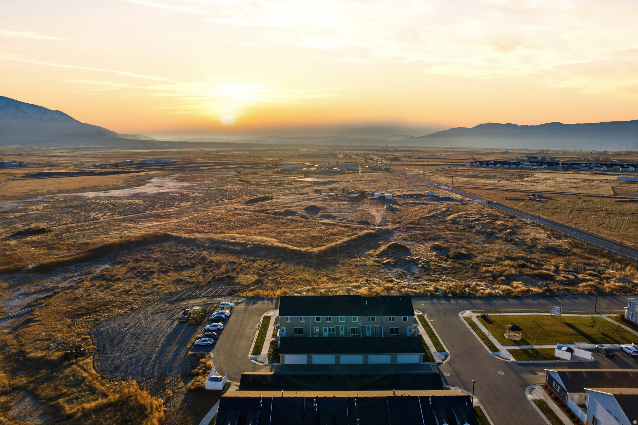 SALEM PARK - Residential