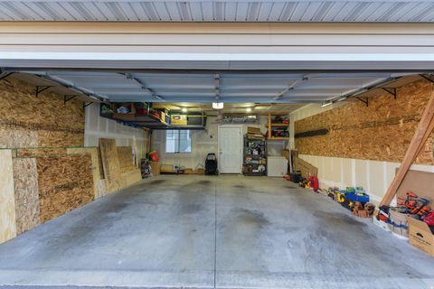 Tiny photo for 1615 N WESTVIEW LN, Salem, UT 84653 (MLS # 2127216)