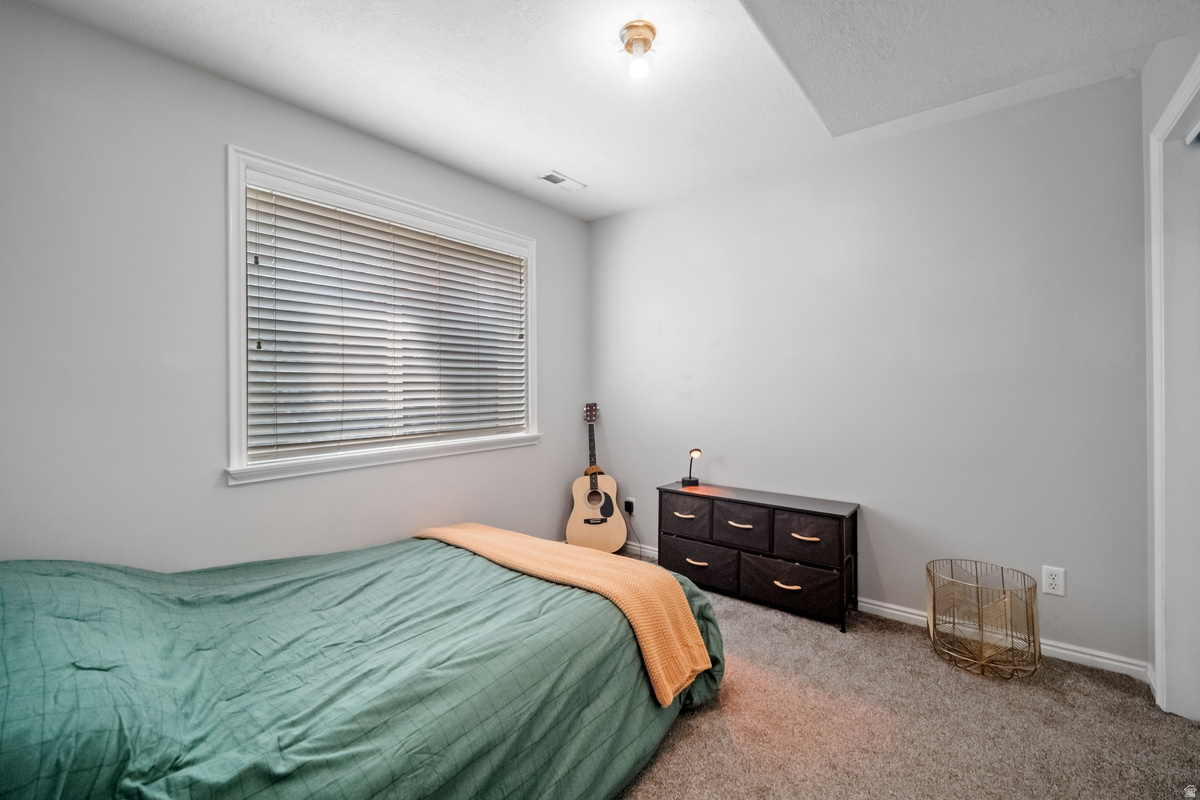 ENCHANTED COVE - Residential