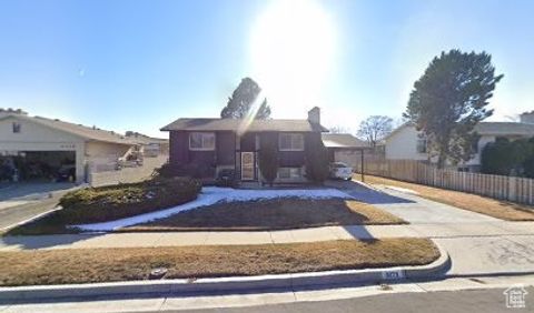 Tiny photo for 3075 W DON FRANCISCO DR S #159, Taylorsville, UT 84129 (MLS # 2118090)