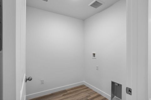 Tiny photo for 1886 S QUEENS GARDEN DR, Washington, UT 84780 (MLS # 2161461)