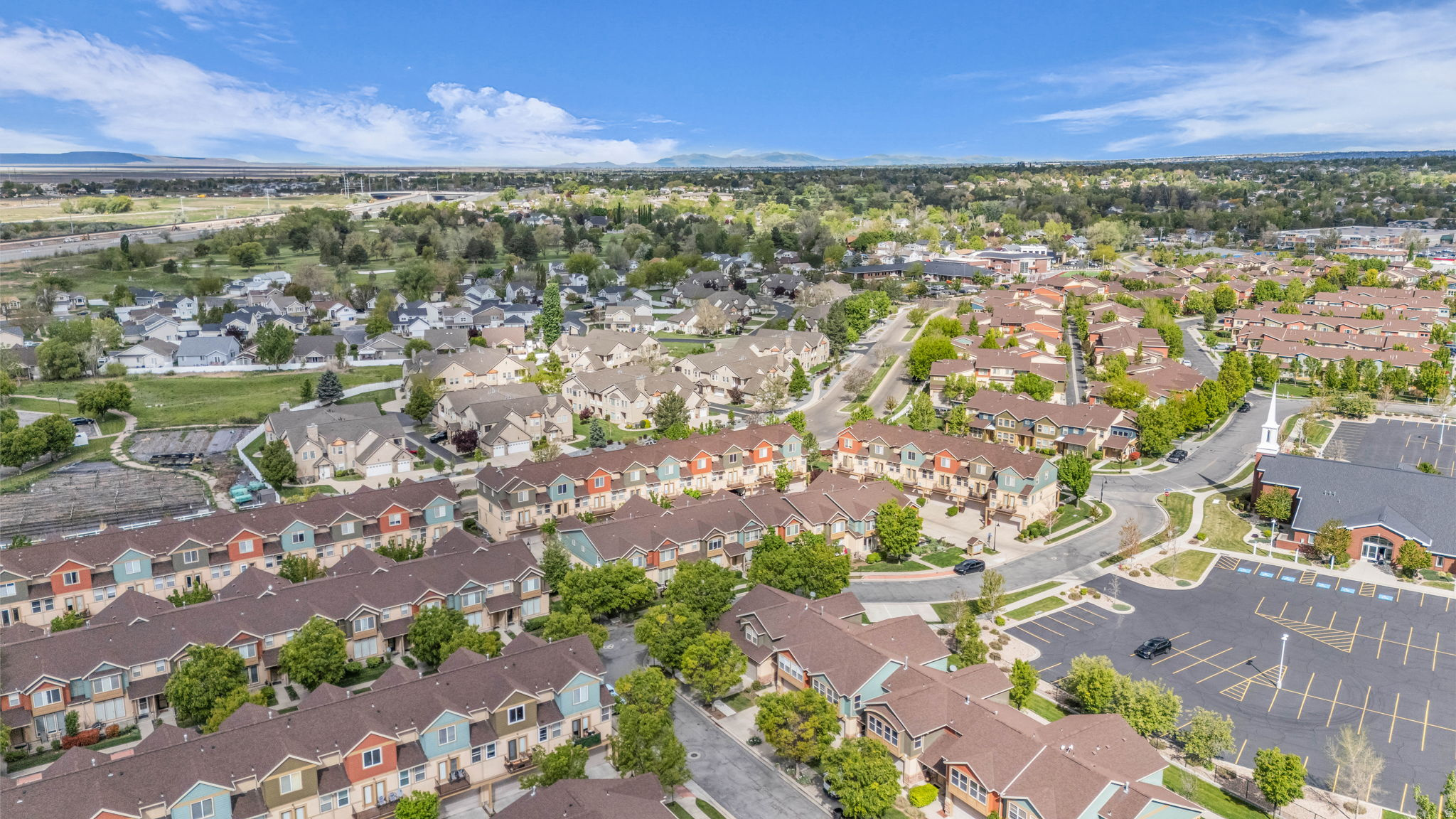 FARMINGTON CROSSING - Residential