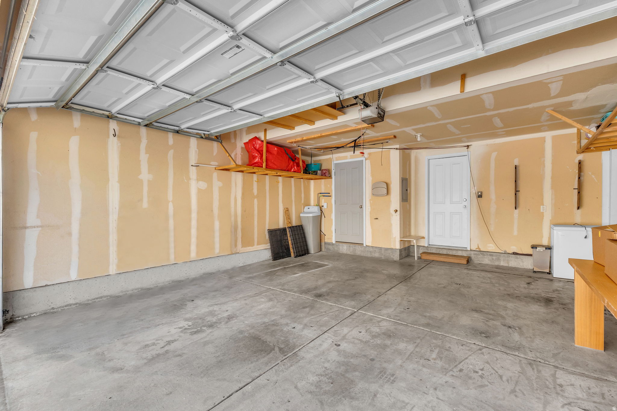 FARMINGTON CROSSING - Residential