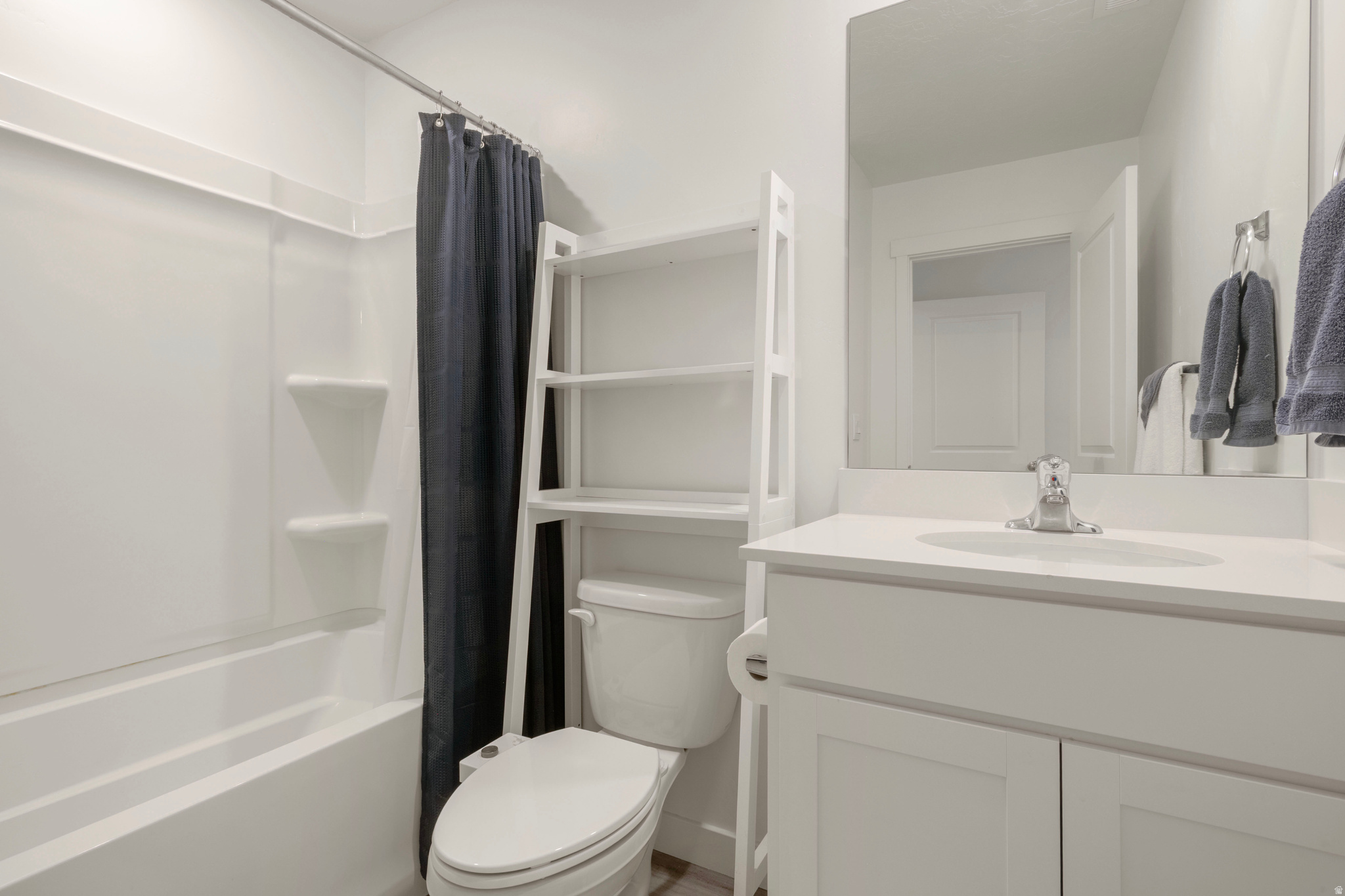 NORTHSHORE - Residential