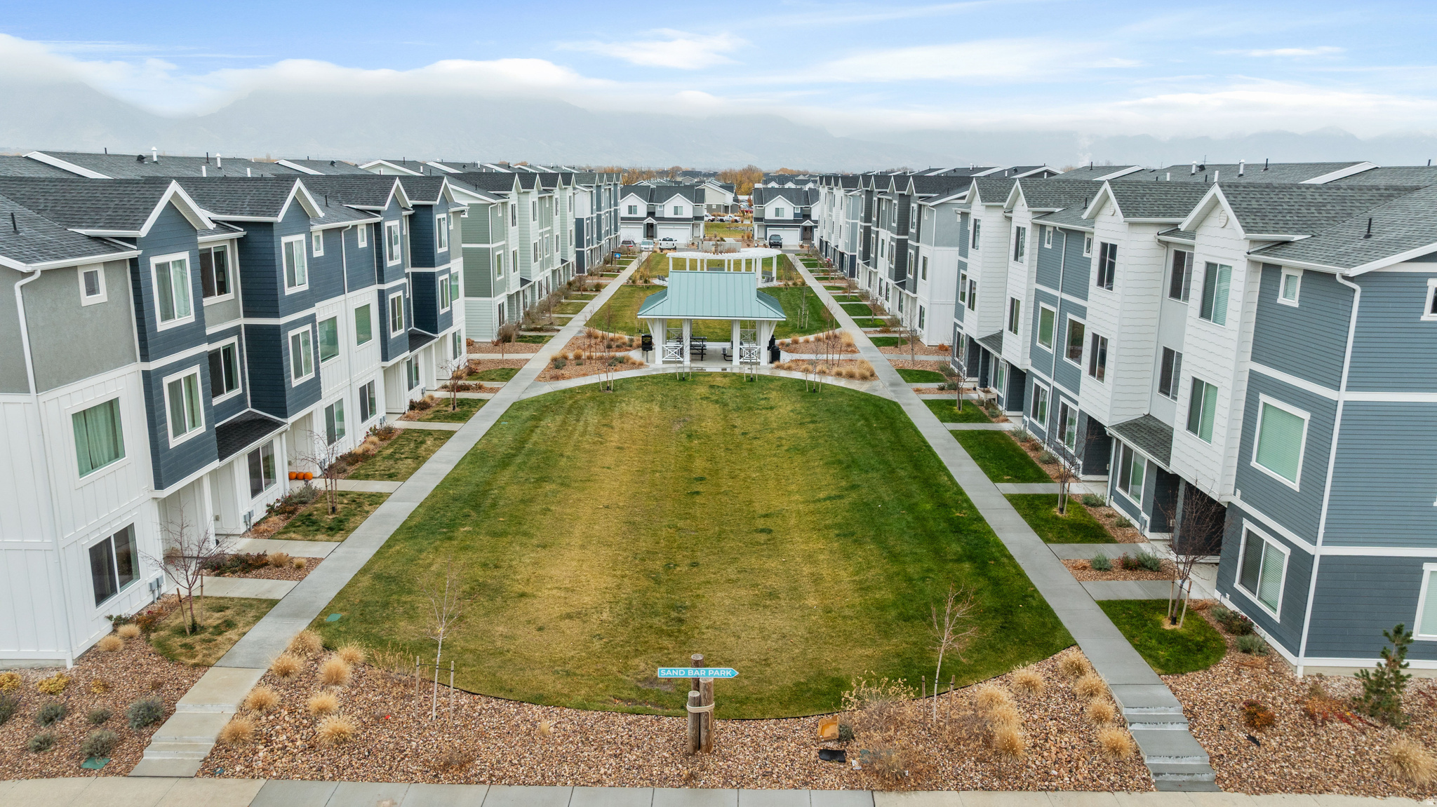 NORTHSHORE - Residential