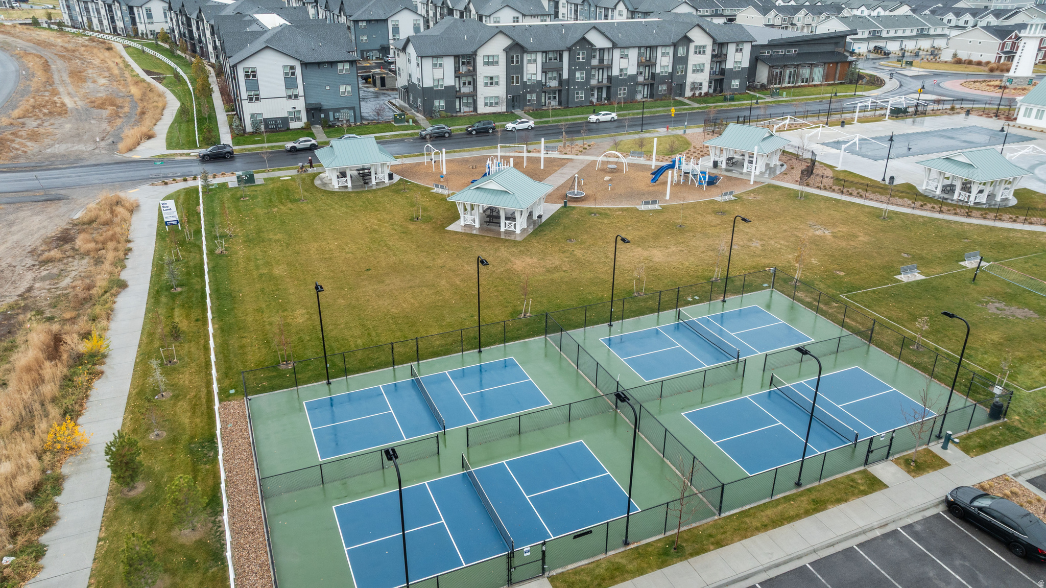 NORTHSHORE - Residential