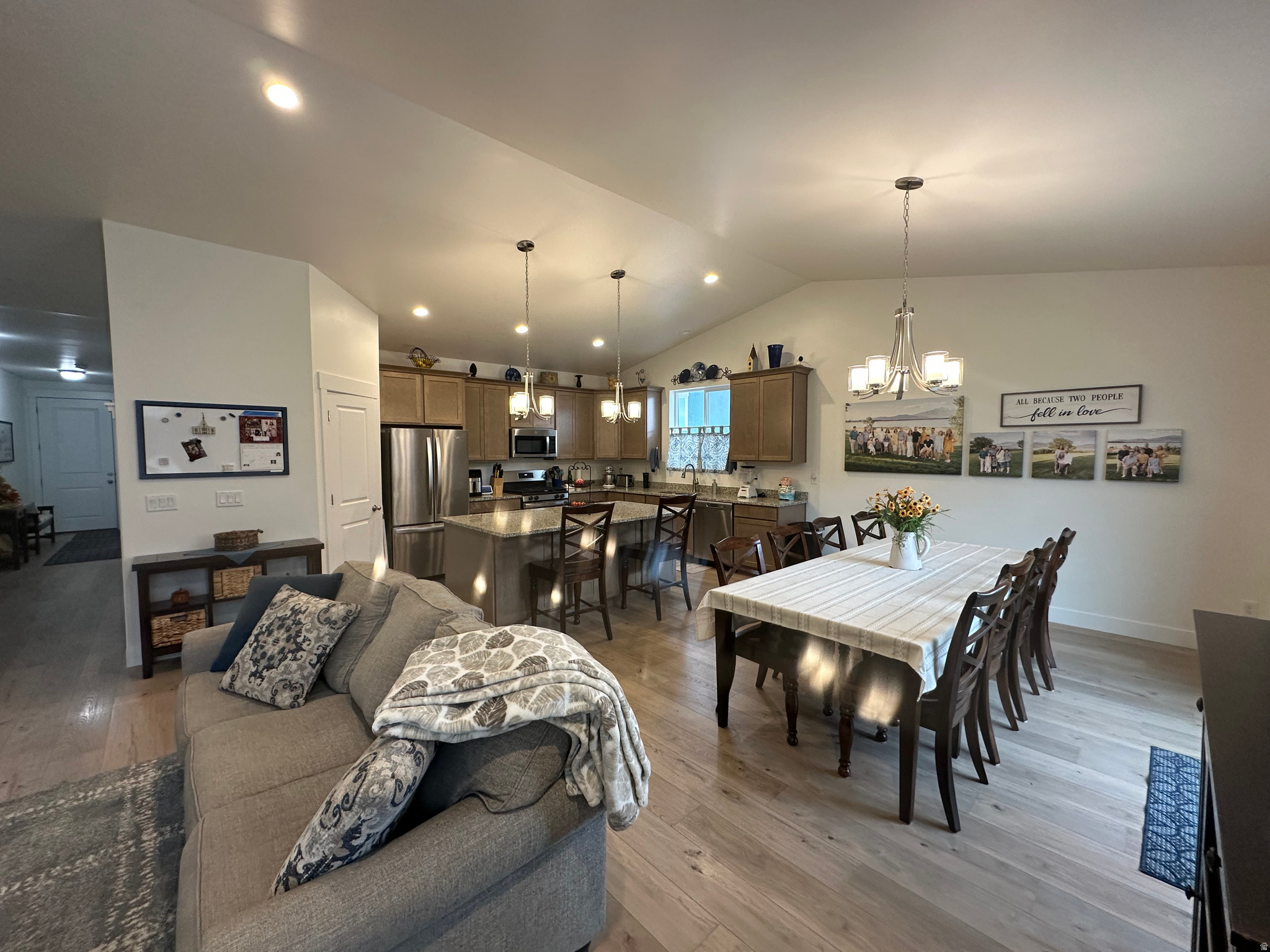 MALLARD BAY - Residential