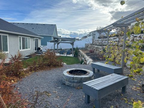 Tiny photo for 2887 S GREENHEAD DR W, Saratoga Springs, UT 84045 (MLS # 2123598)