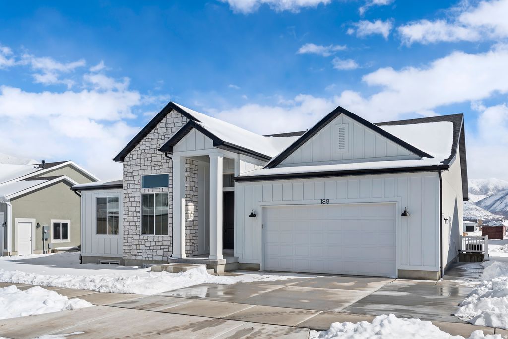 Photo of 167 N 950 E #33, Tremonton, UT 84337 (MLS # 2131696)