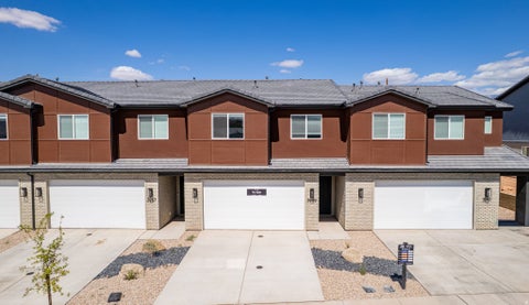 Photo of 3983 E RAZOR DR #121, Washington, UT 84780 (MLS # 2167369)