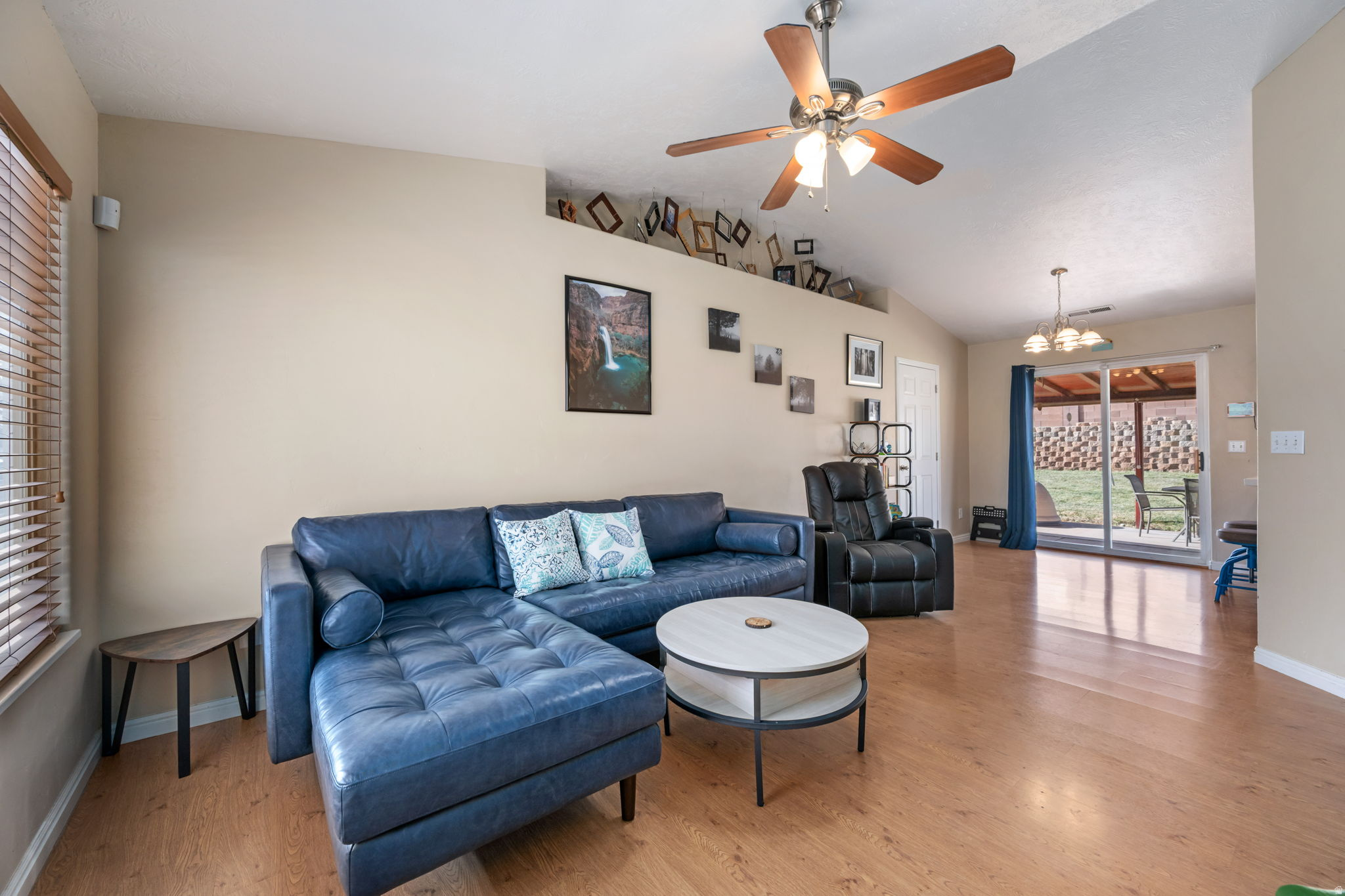 DIXIE COVE - Residential