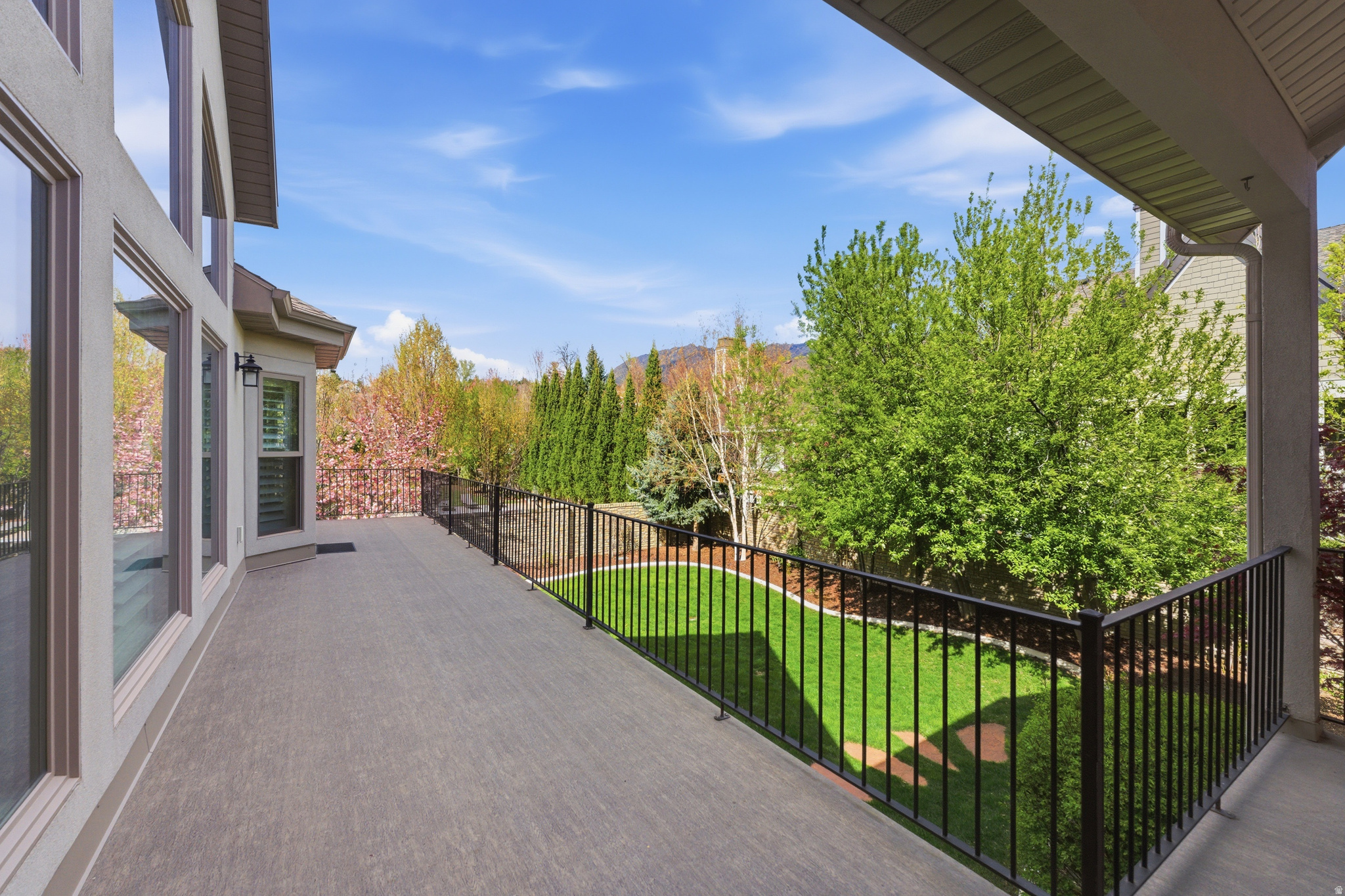 ROYAL OAK ESTATES - Residential