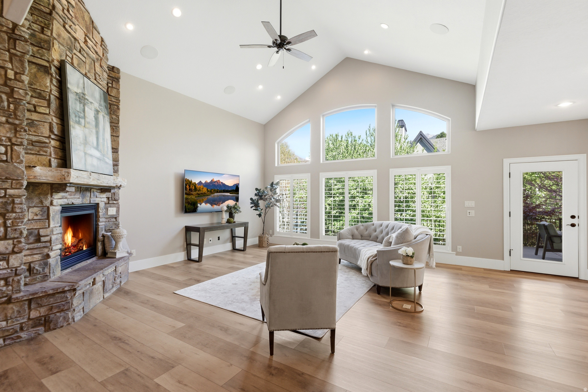 ROYAL OAK ESTATES - Residential