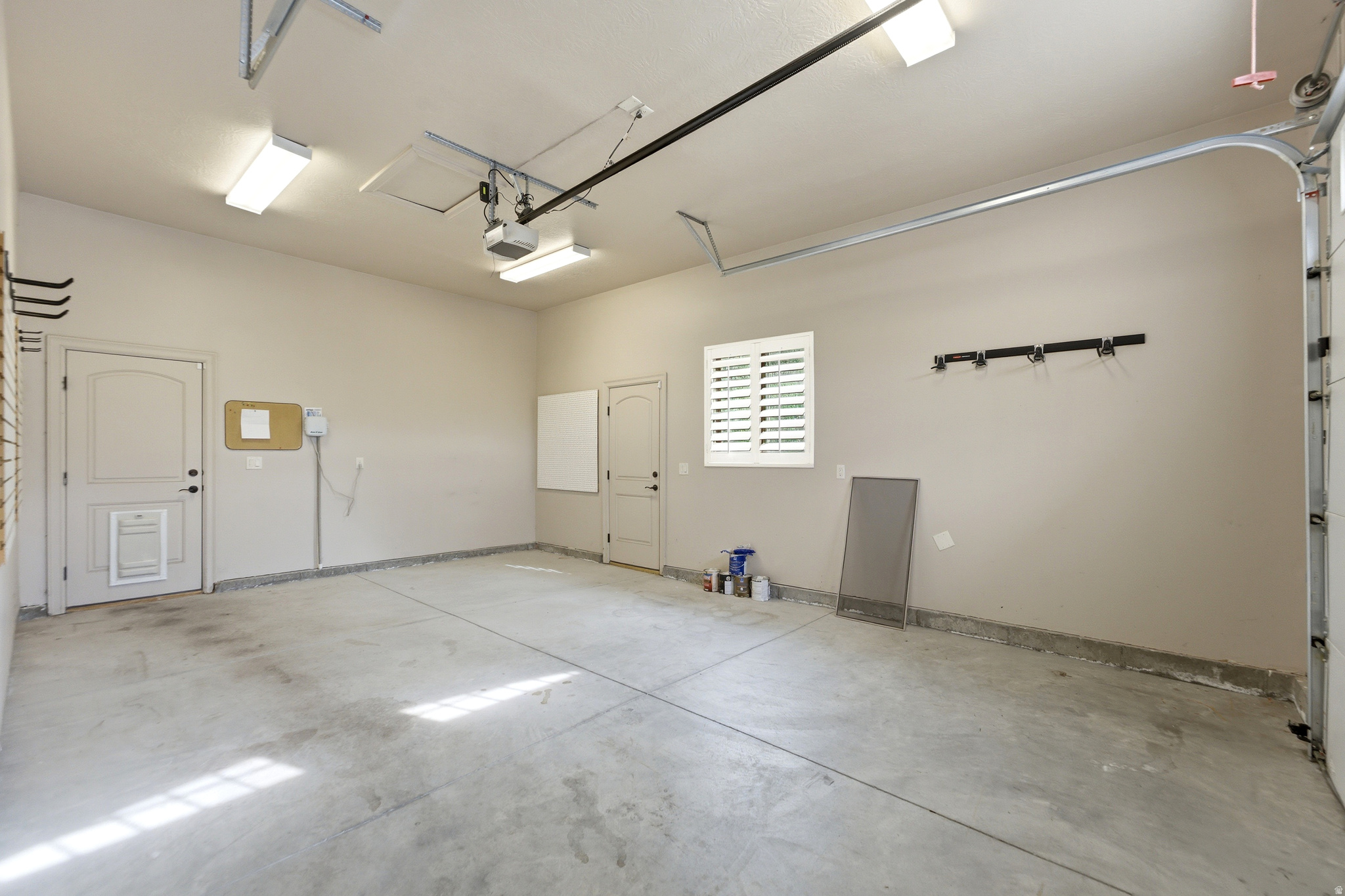 ROYAL OAK ESTATES - Residential