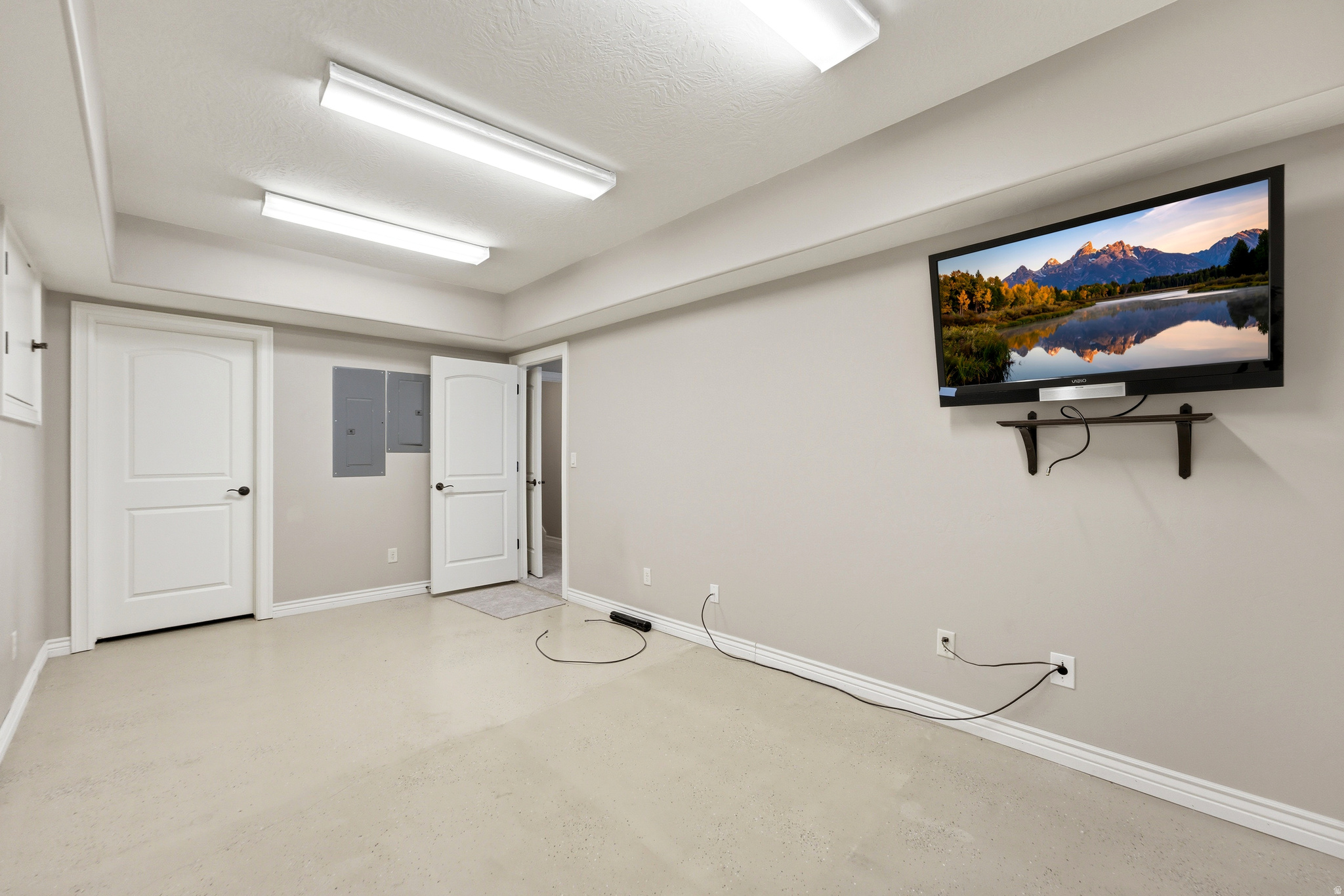 ROYAL OAK ESTATES - Residential