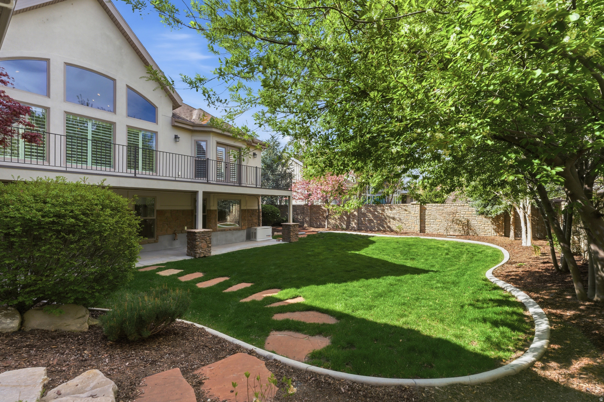 ROYAL OAK ESTATES - Residential