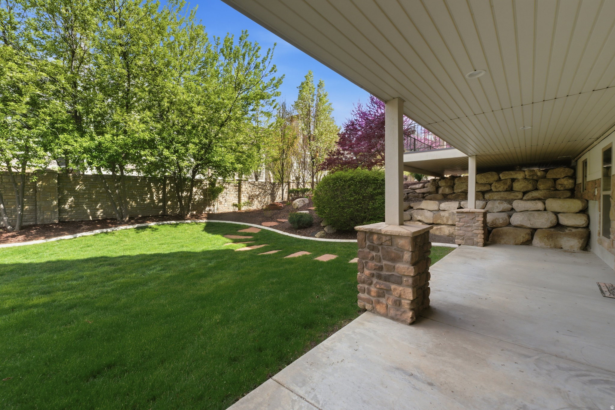 ROYAL OAK ESTATES - Residential