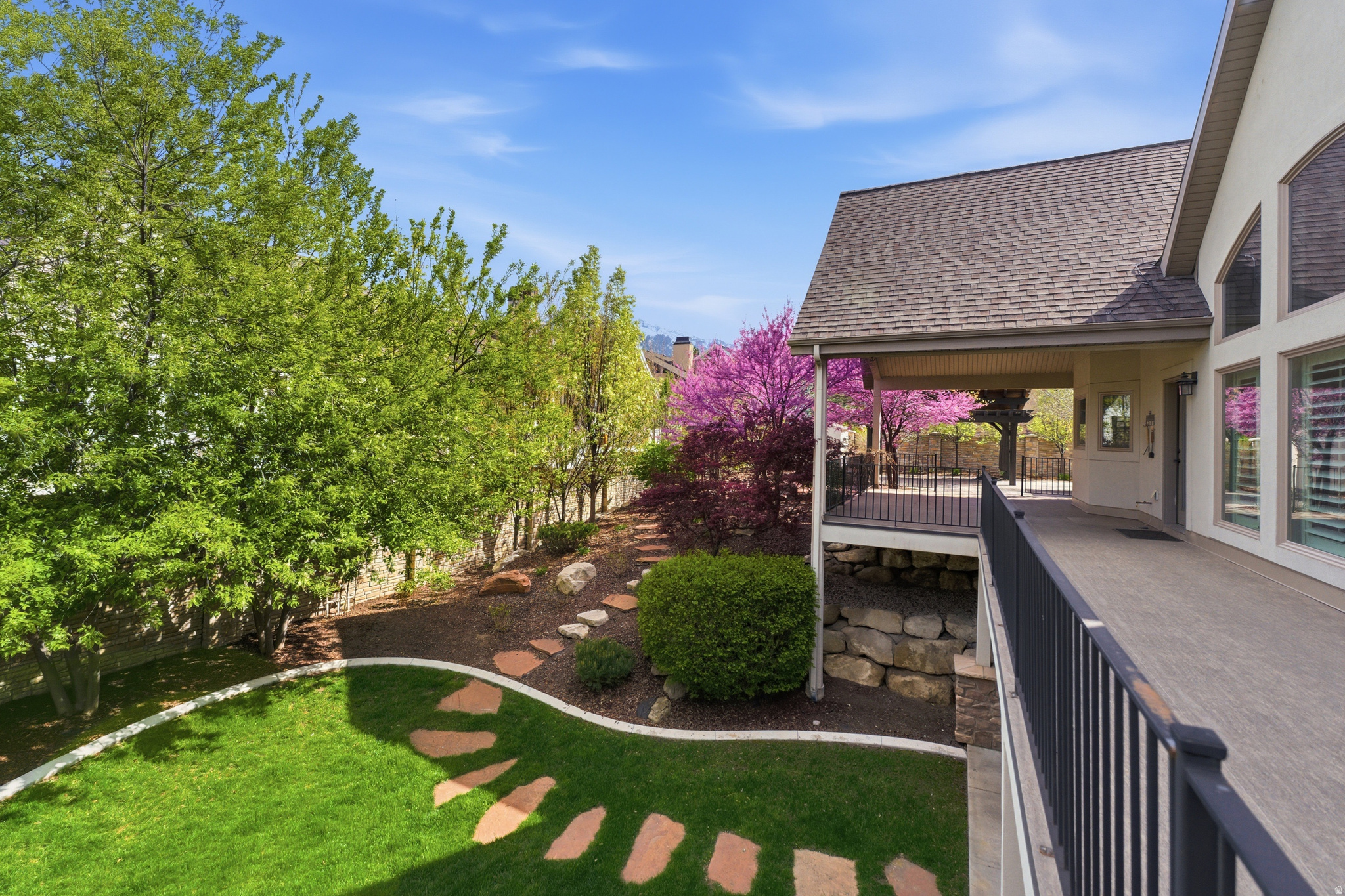 ROYAL OAK ESTATES - Residential