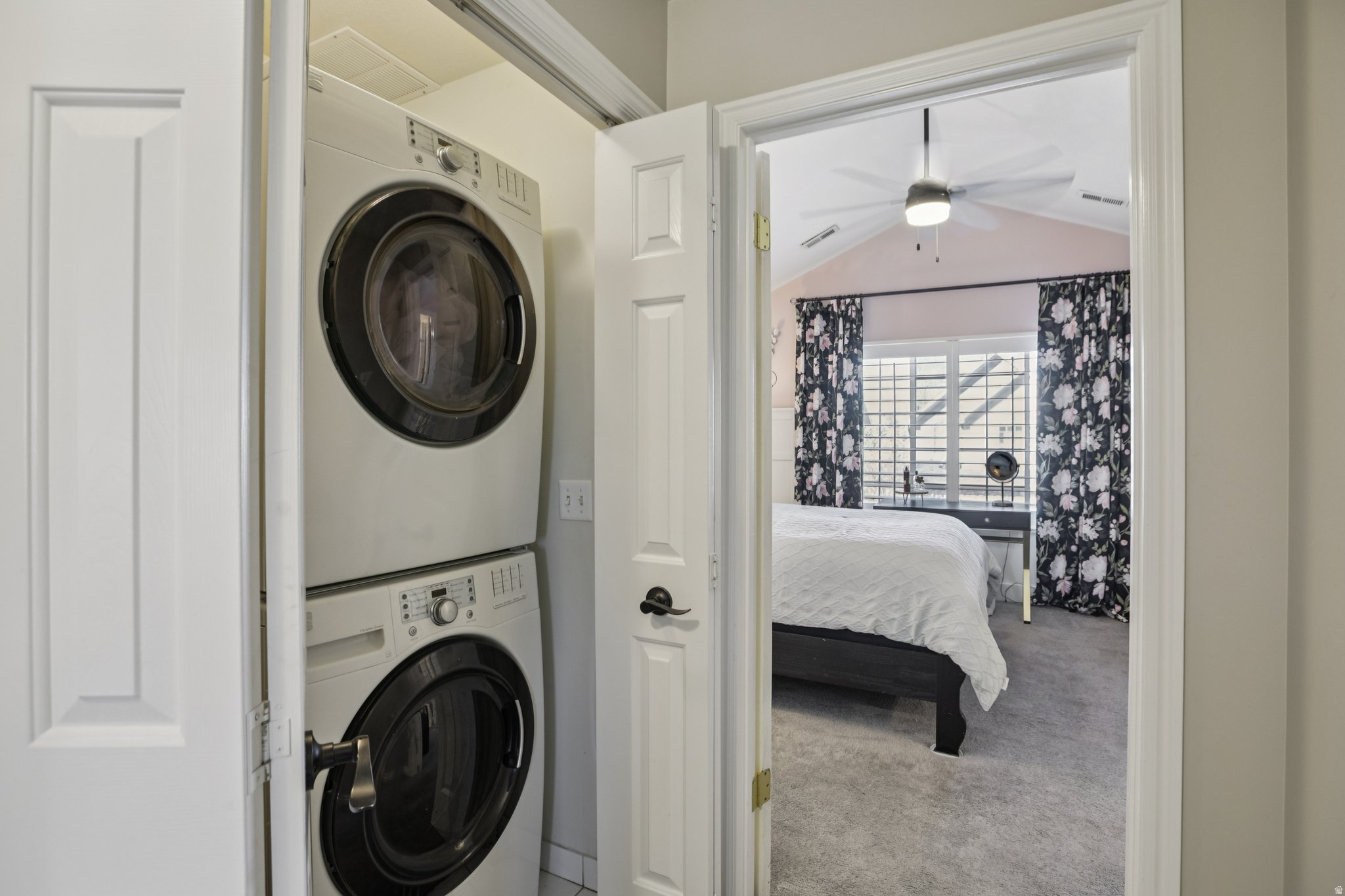 ENCHANTED OAKS - Residential