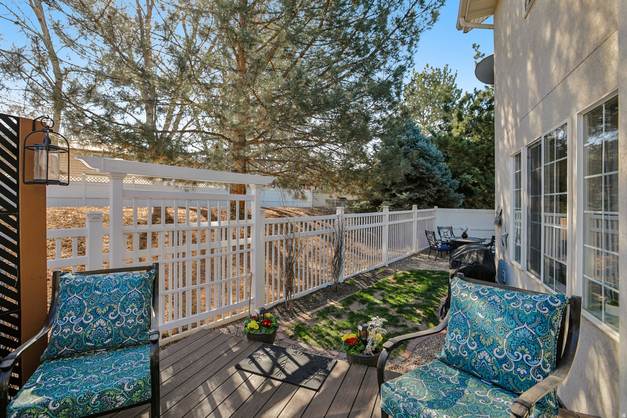 ENCHANTED OAKS - Residential