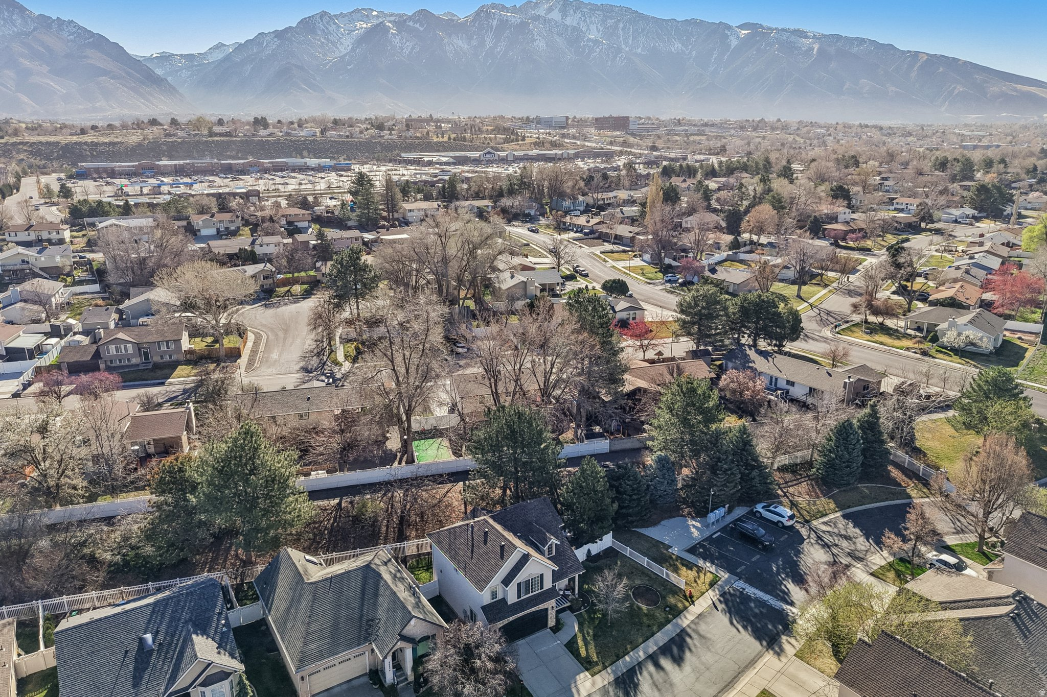 ENCHANTED OAKS - Residential