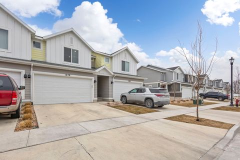 Tiny photo for 1078 E DORY BOAT RD #1597, Saratoga Springs, UT 84045 (MLS # 2133634)