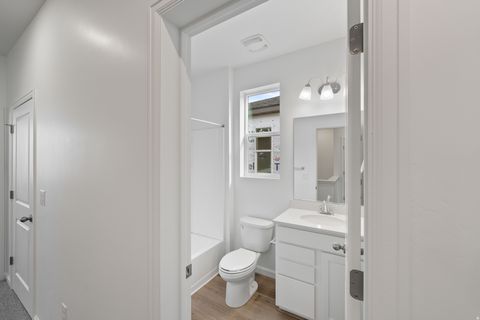 Tiny photo for 1334 E 1670 N #822, Payson, UT 84651 (MLS # 2125060)