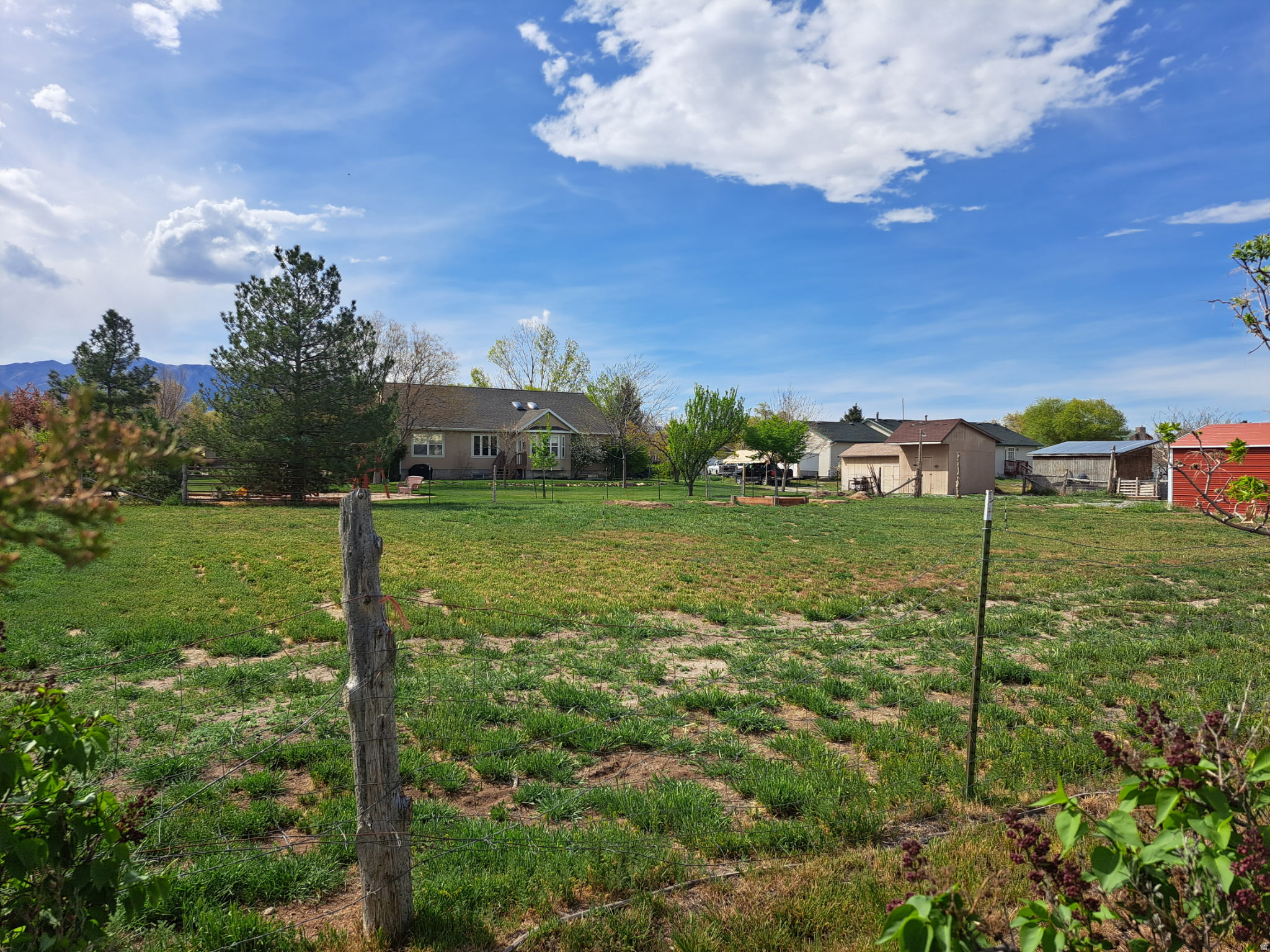 TRACKSIDE PUD SUB - Residential