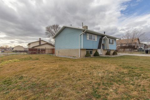 Tiny photo for 3887 W 8700 S, West Jordan, UT 84088 (MLS # 2129243)