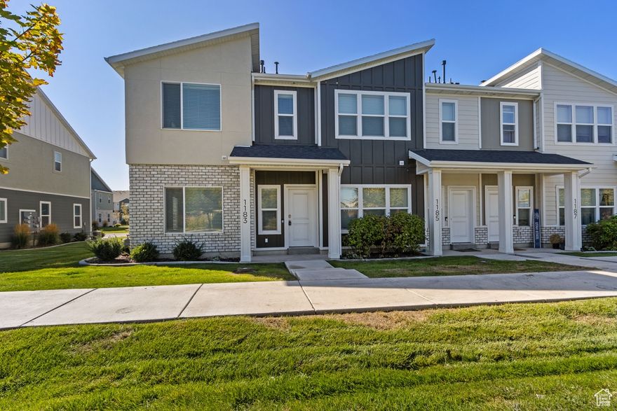 HUGE PRICE REDUCTION on end unit in amazing neighborhood.  New flooring, open floor plan, granite countertops and stainless steel appliances.