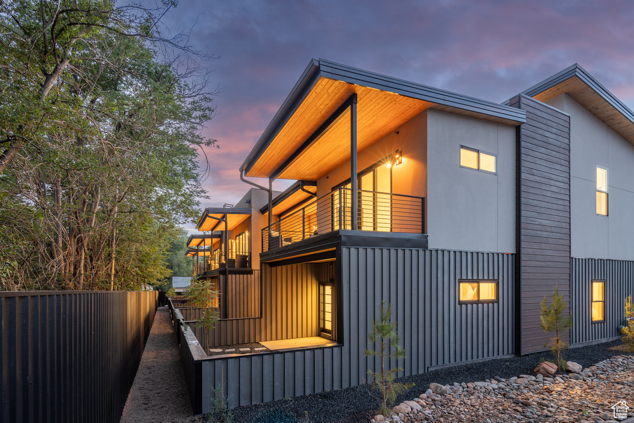 COTTONWOOD CONDOS - Residential