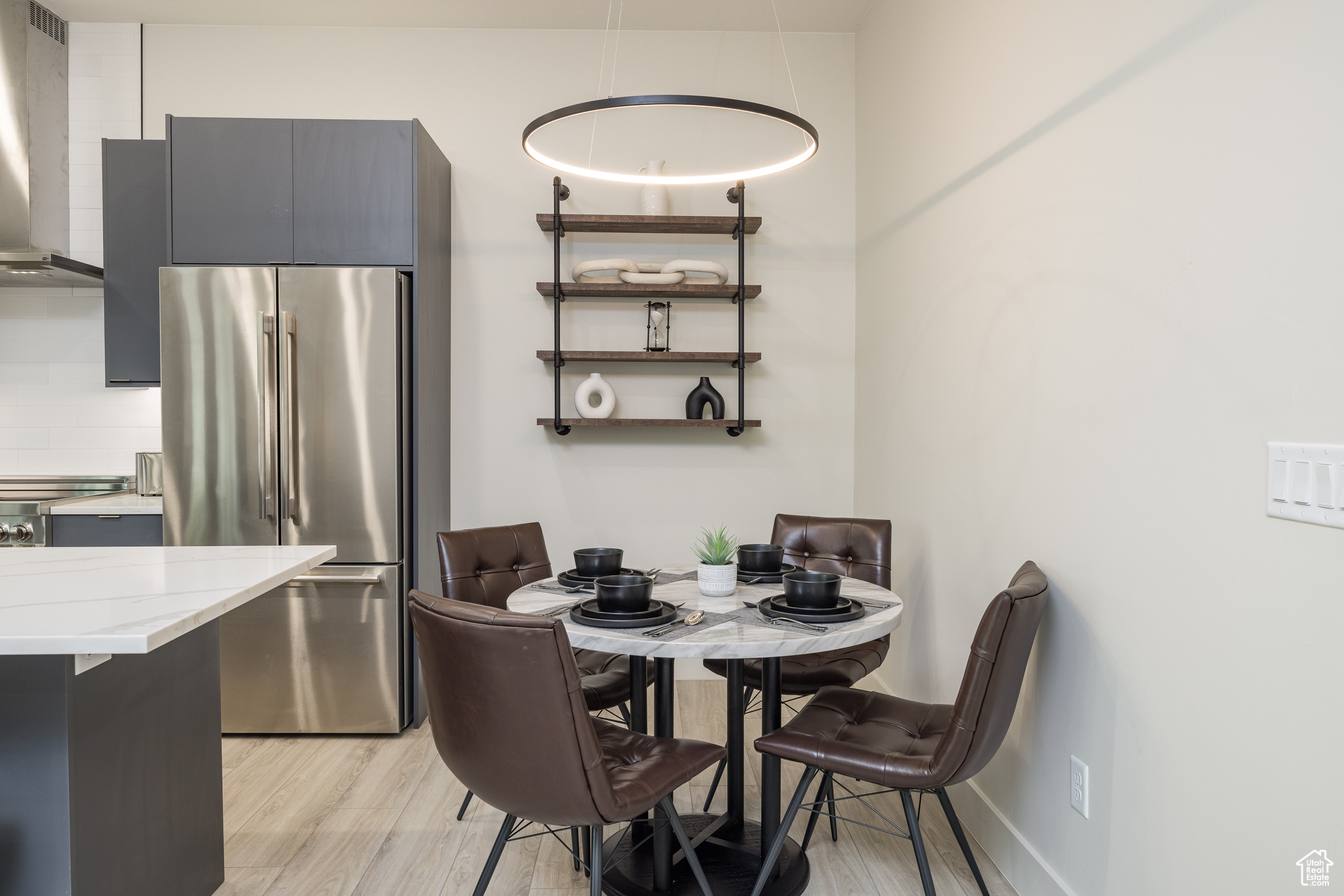 COTTONWOOD CONDOS - Residential