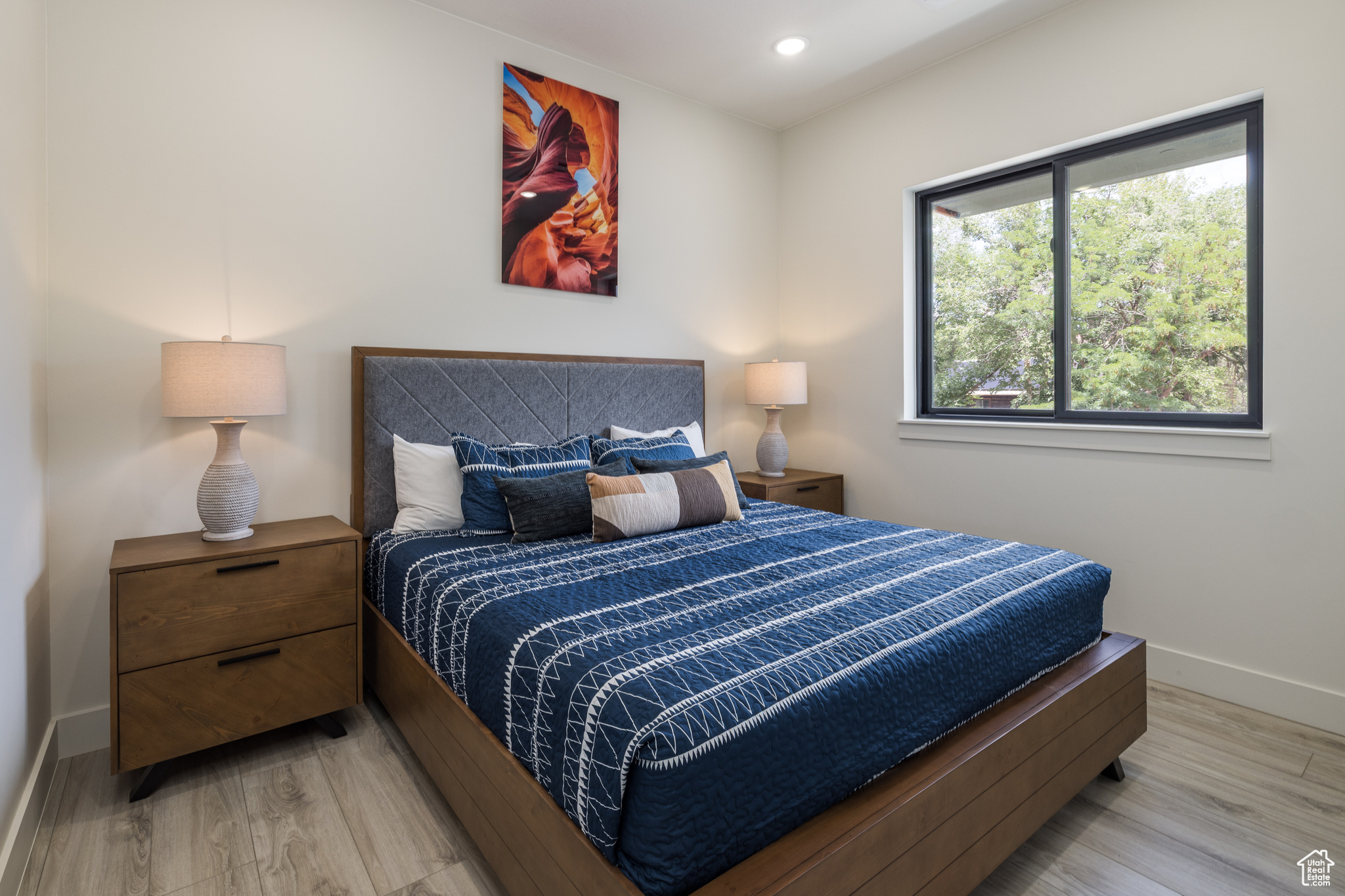 COTTONWOOD CONDOS - Residential