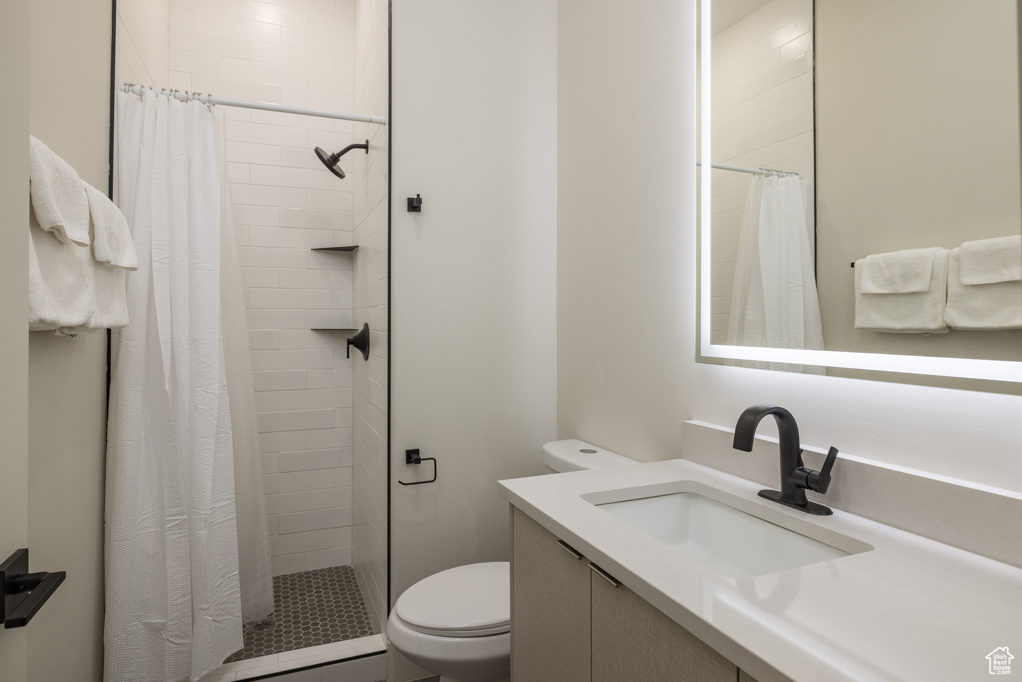 COTTONWOOD CONDOS - Residential