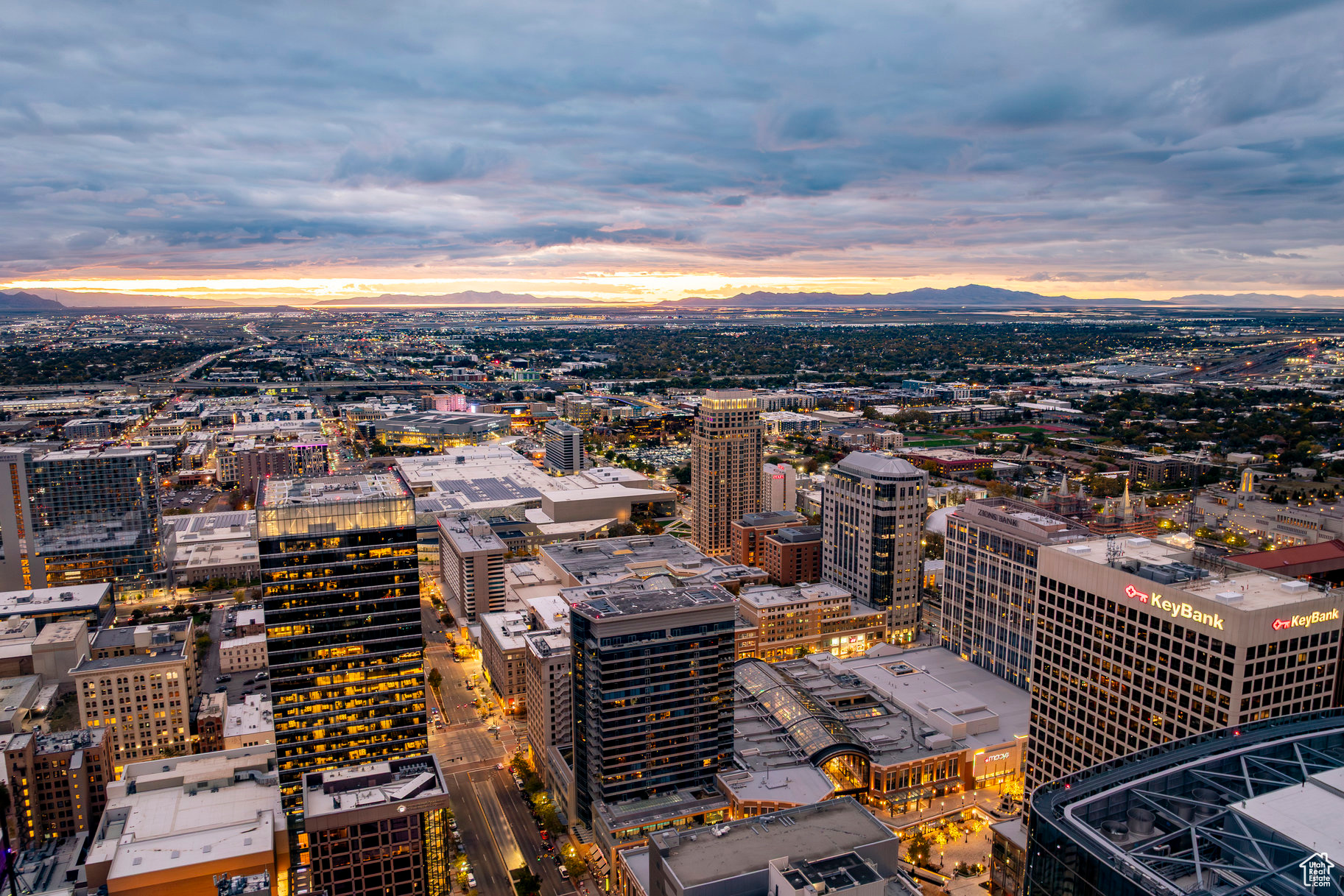 REGENT AT CITY CREEK - Residential