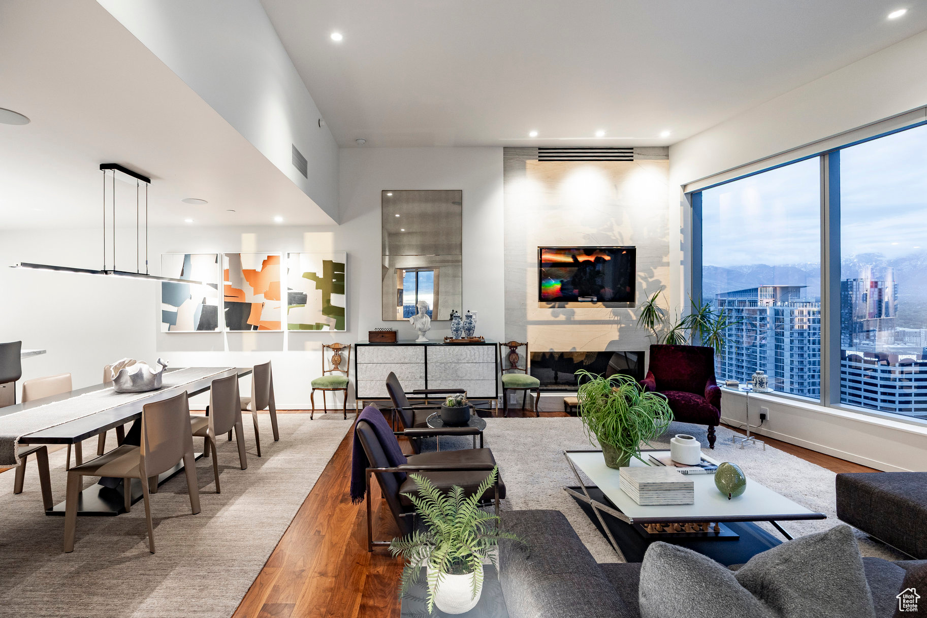 REGENT AT CITY CREEK - Residential