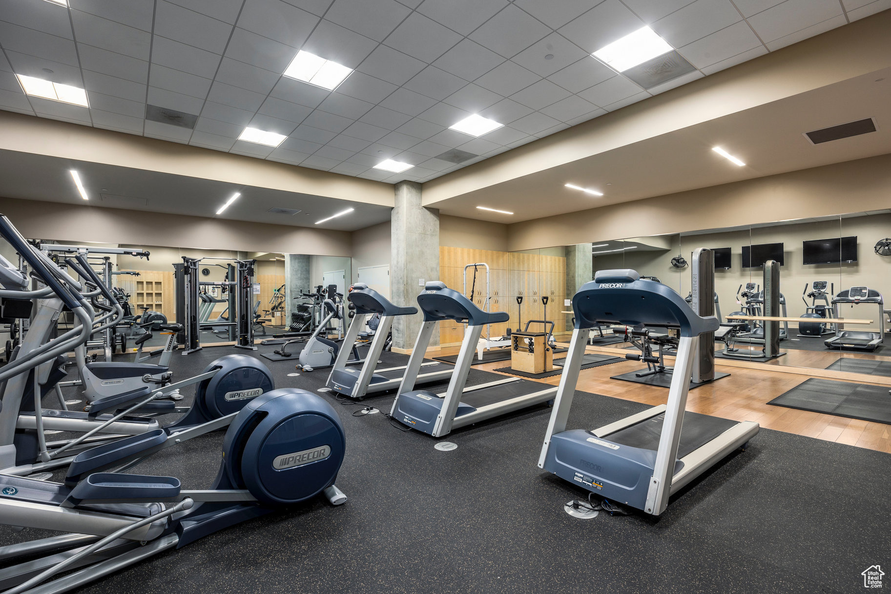 REGENT AT CITY CREEK - Residential