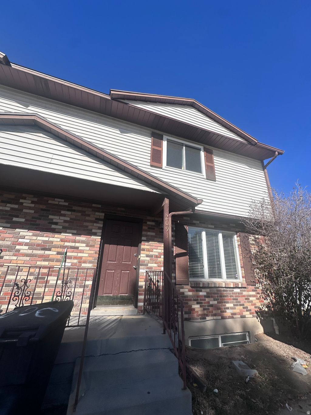 Photo of 2091 E 4500 S, Holladay, UT 84117 (MLS # 2136719)