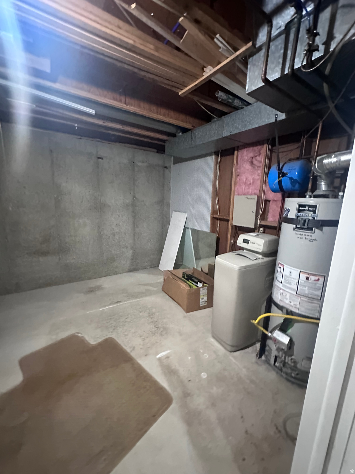 KRISTA CONDO - Residential