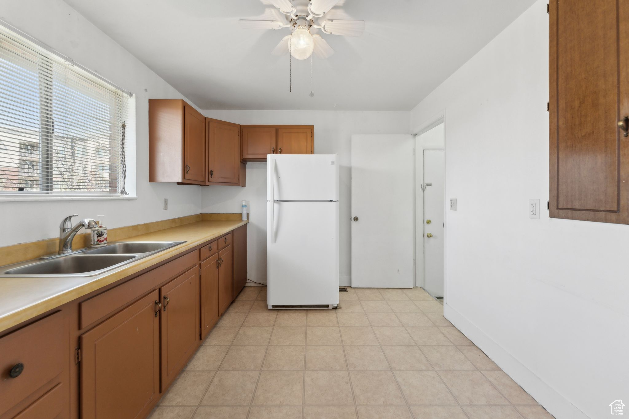 Midvale, Utah 84047, United States, 6 Bedrooms Bedrooms, ,3 BathroomsBathrooms,Residential,Active,107198