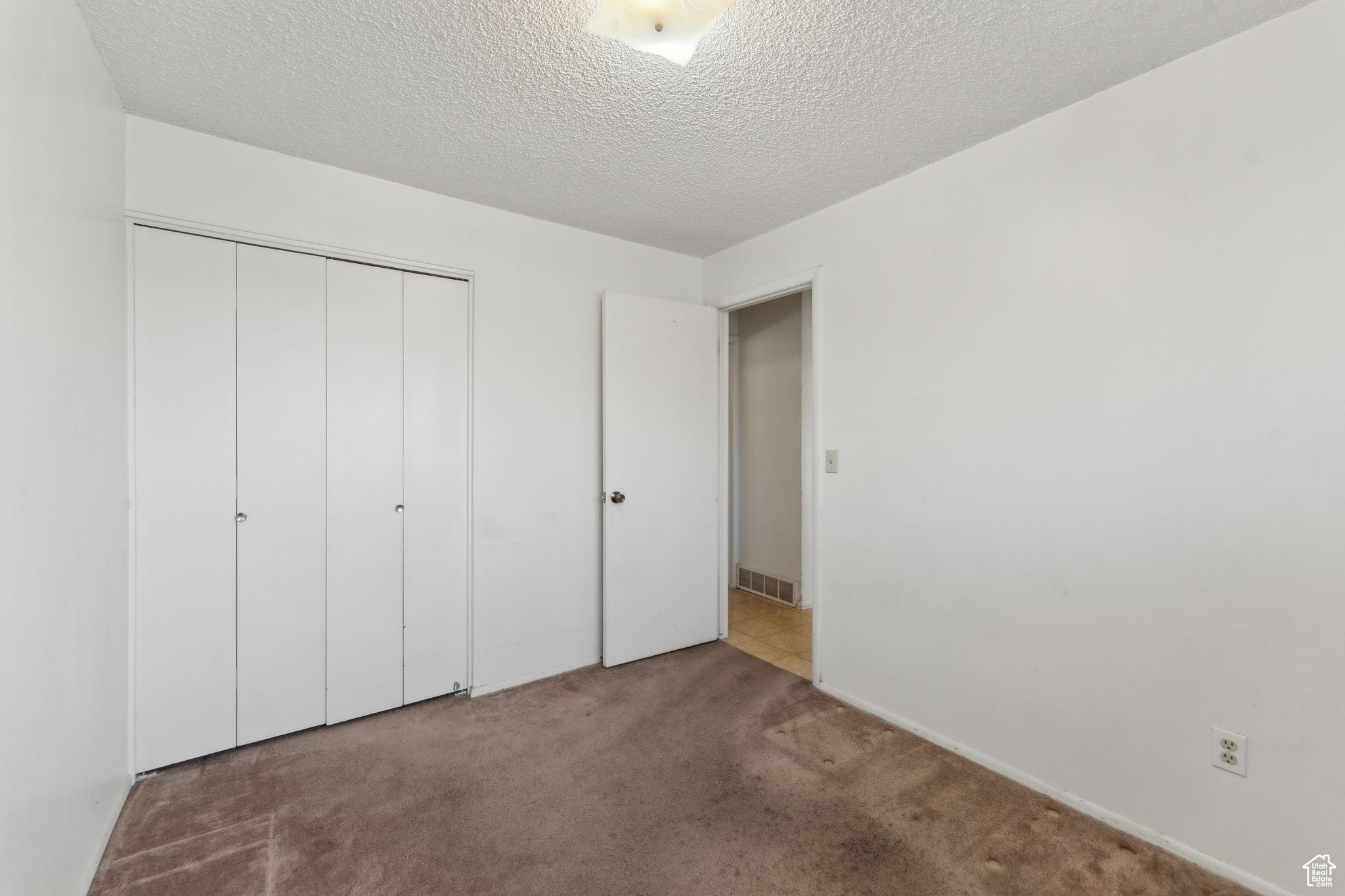 Midvale, Utah 84047, United States, 6 Bedrooms Bedrooms, ,3 BathroomsBathrooms,Residential,Active,107198