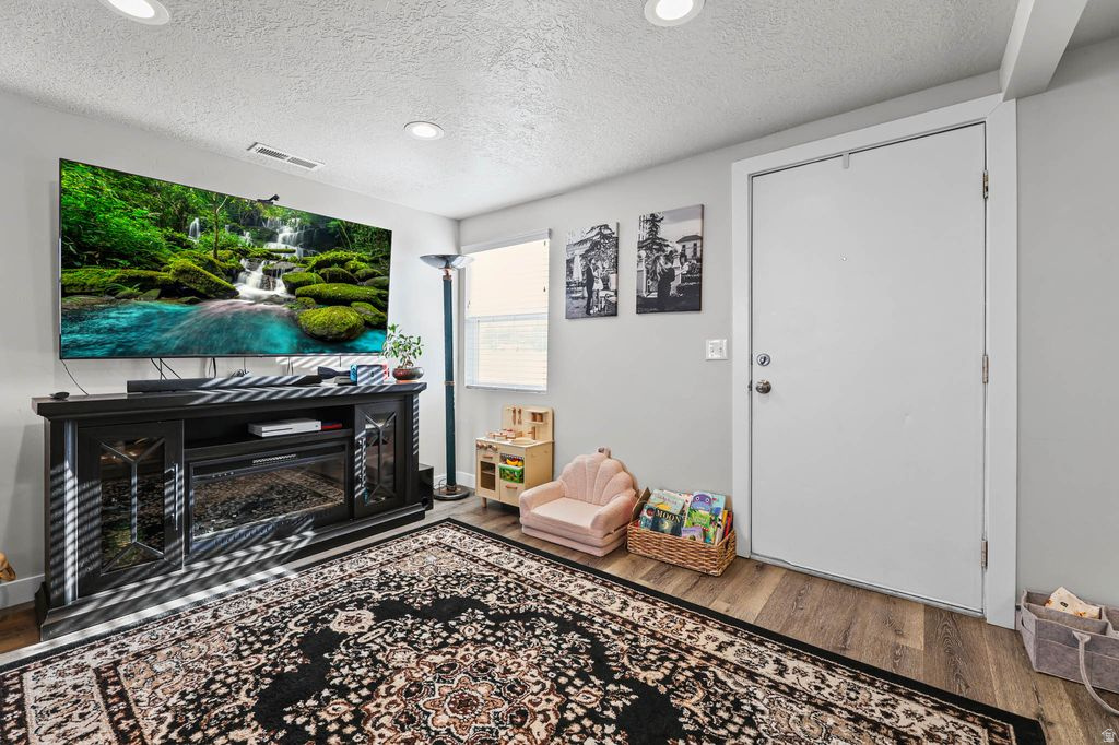 BLDG ASS'N SUB - Residential